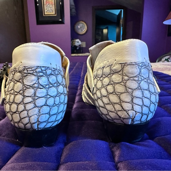 Fluevog Truth Alisha T-Strap Heel with Skull Buckle in White Croc 🤍🖤 - Picture 4 of 11